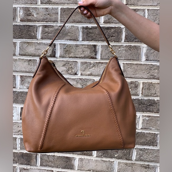 Michael Kors Sienna Large Convertible Shoulder bag - Picture 4 of 5